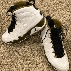 Air Jordan 9s
